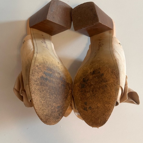 Sam Edelman Yumi Bow Heeled Sandals in Natural - Picture 6 of 8